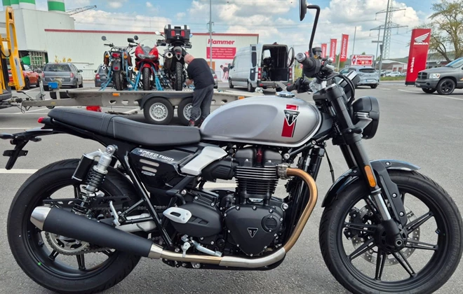 Triumph Speed Twin 900