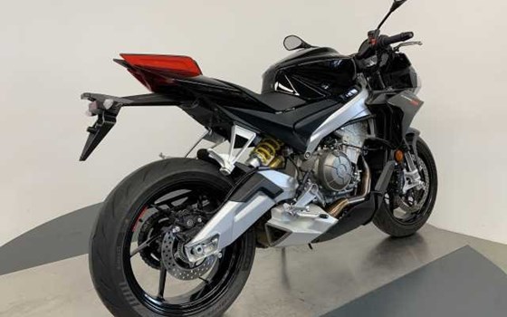 Gebrauchtmotorrad Aprilia Tuono 660 Factory - Bild 3
