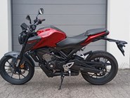 Honda CB125R