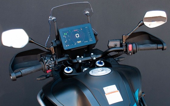 Neufahrzeug CFMOTO 800MT-ES - Bild 21