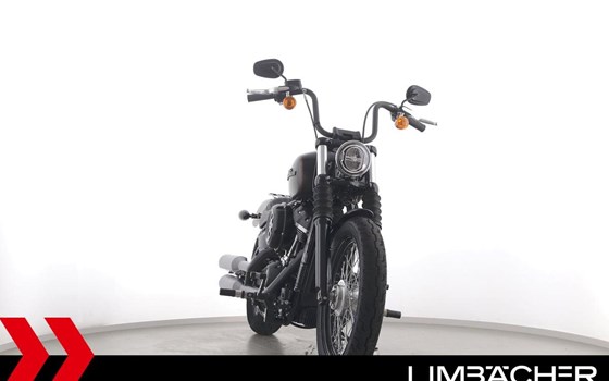 Gebrauchtmotorrad Harley-Davidson Softail Street Bob FXBB - Bild 11