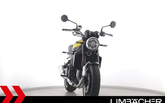 Gebrauchtmotorrad Kawasaki Z900 RS - Bild 11