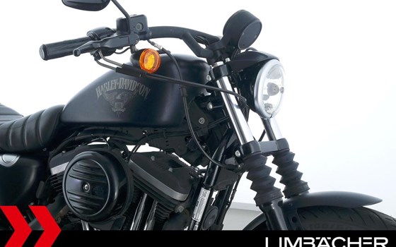 Gebrauchtmotorrad Harley-Davidson Sportster XL 883 N Iron - Bild 23