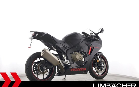 Gebrauchtmotorrad Honda CBR1000RR Fireblade - Bild 9