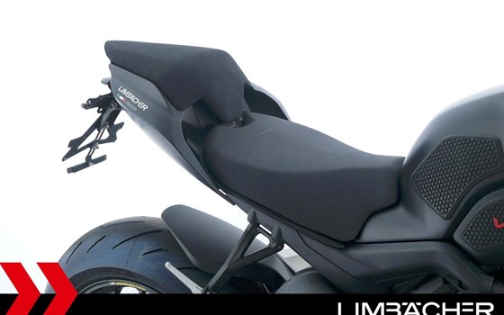 Gebrauchtmotorrad Ducati Streetfighter V4 S - Bild 26