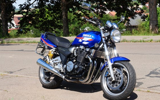 Gebrauchtmotorrad Yamaha XJR 1300 - Bild 1