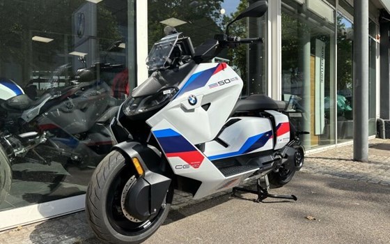 Gebrauchtmotorrad BMW CE 04 - Bild 6