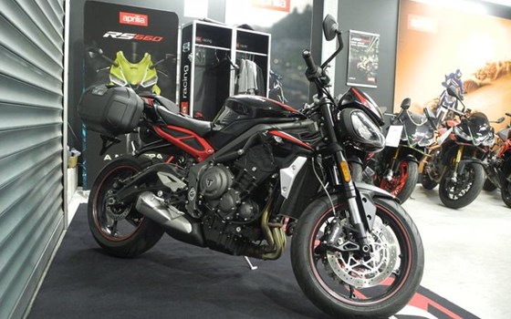 Gebrauchtmotorrad Triumph Street Triple R - Bild 5