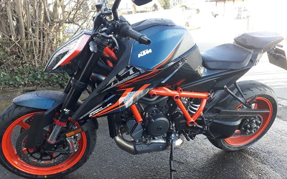 Gebrauchtmotorrad KTM 1290 Super Duke R - Bild 1