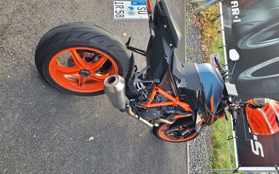 Gebrauchtmotorrad KTM 1290 Super Duke R - Bild 2