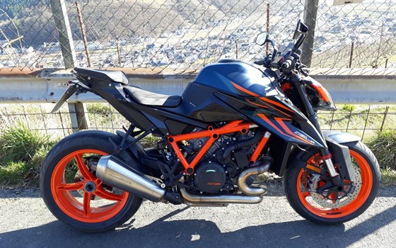 Gebrauchtmotorrad KTM 1290 Super Duke R - Bild 4