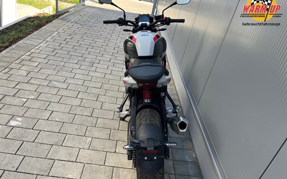 Gebrauchtmotorrad Triumph Trident 800 - Bild 6