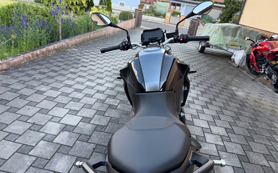 Gebrauchtmotorrad BMW F 900 R - Bild 7