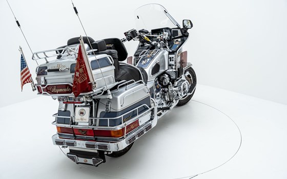Motorrad Occasion Honda GL 1200 Goldwing - Bild 4
