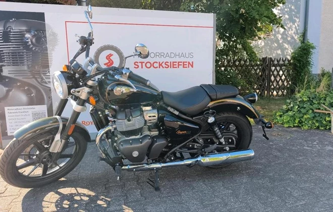 Royal Enfield Super Meteor 650