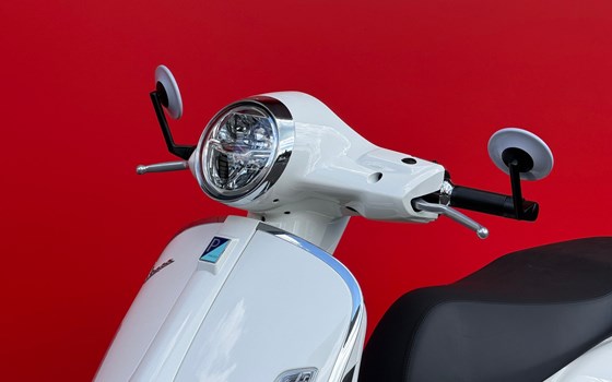 Neufahrzeug Vespa GTS 310 - Bild 10