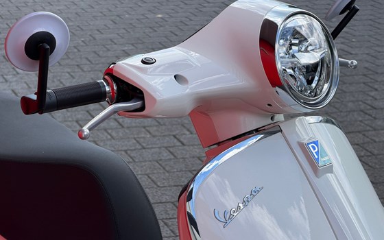 Neufahrzeug Vespa GTS 310 - Bild 11