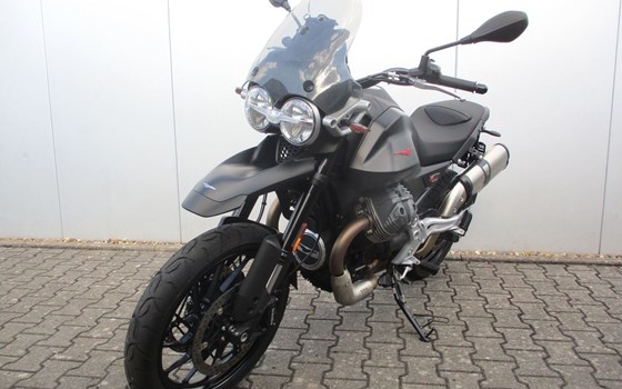 Gebrauchtmotorrad Moto Guzzi V85 TT - Bild 2