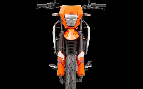 Neufahrzeug KTM 390 SMC R - Bild 4