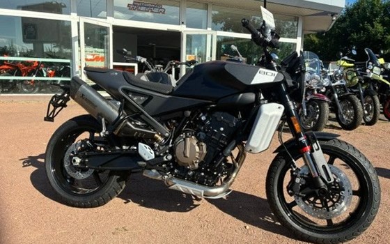 Neufahrzeug Husqvarna Svartpilen 801 - Bild 3