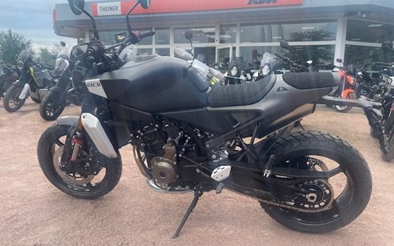 Neufahrzeug Husqvarna Svartpilen 801 - Bild 5