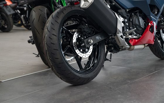 Neufahrzeug Kawasaki Ninja 500 SE - Bild 11
