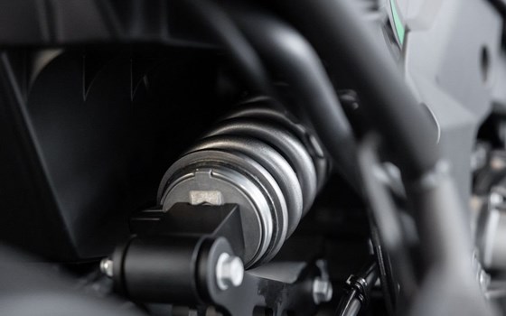 Neufahrzeug Kawasaki Versys 1100 SE - Bild 17