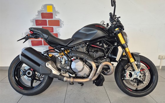 Gebrauchtmotorrad Ducati Monster 1200 S - Bild 1