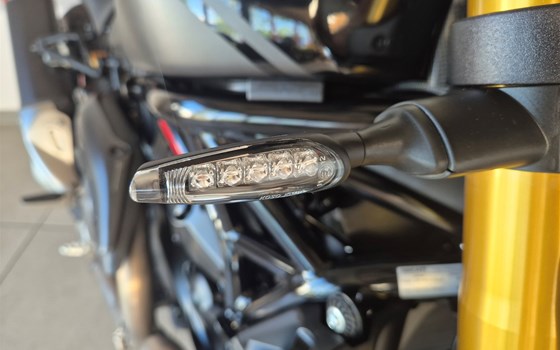 Gebrauchtmotorrad Ducati Monster 1200 S - Bild 6