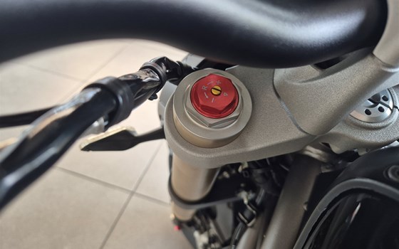 Gebrauchtmotorrad Ducati Monster 1100 Evo - Bild 17