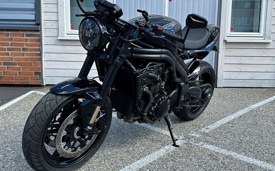 Gebrauchtmotorrad Triumph Speed Triple 1050 - Bild 5