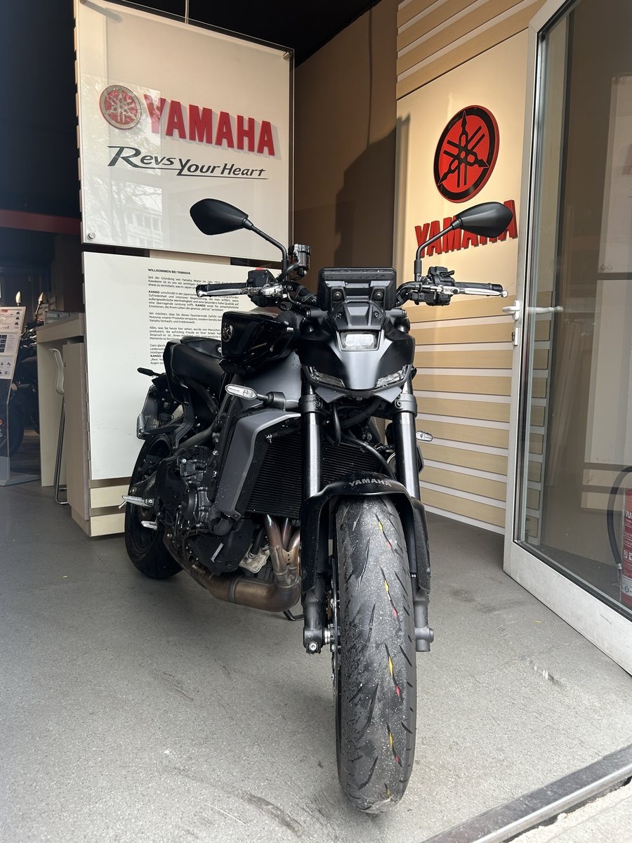 Yamaha MT-09