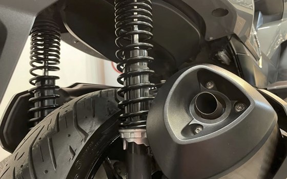 Gebrauchtmotorrad BMW C 400 GT - Bild 4