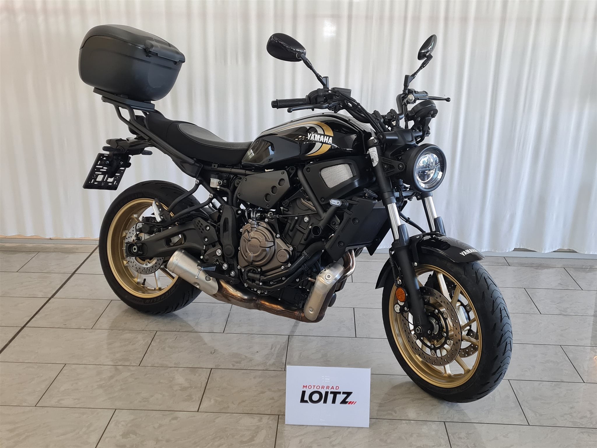Yamaha XSR700
