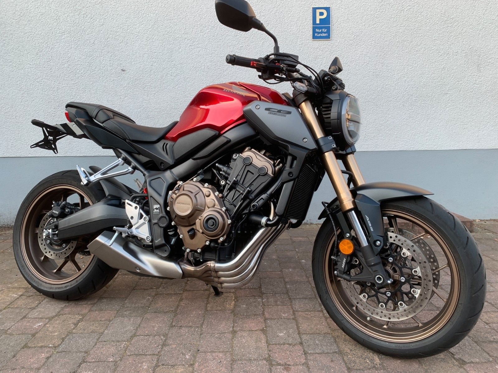 Honda CB650R