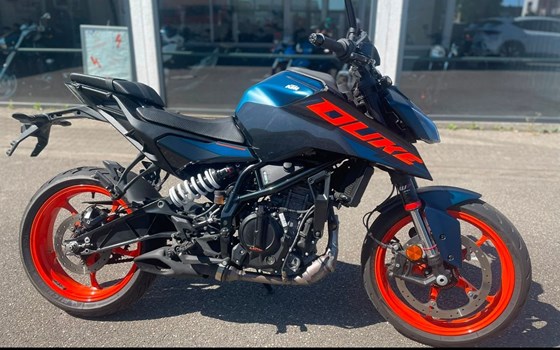 Gebrauchtmotorrad KTM 125 Duke - Bild 1
