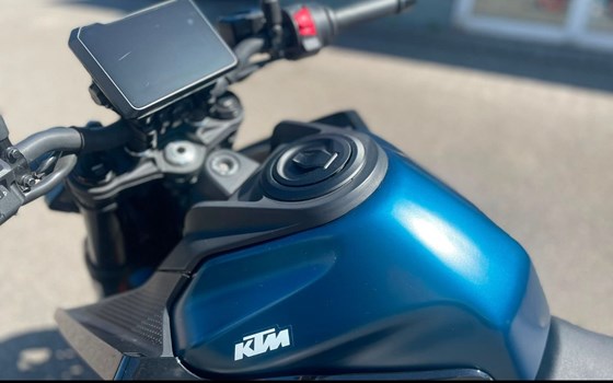Gebrauchtmotorrad KTM 125 Duke - Bild 5