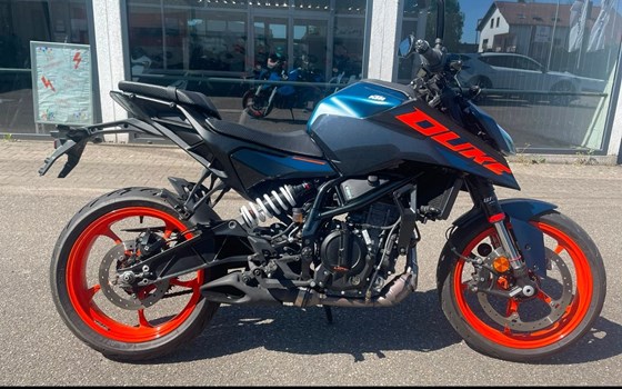 Gebrauchtmotorrad KTM 125 Duke - Bild 7