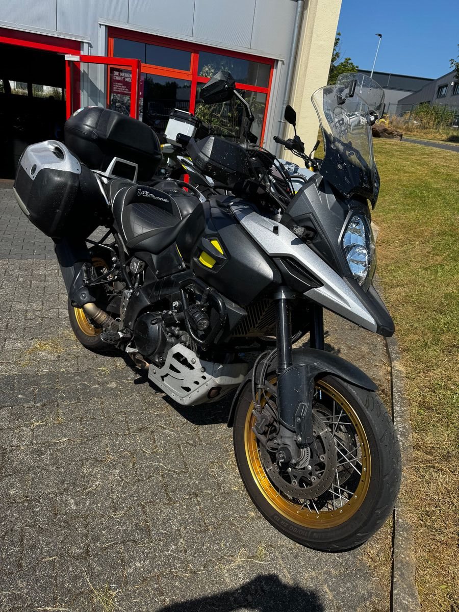 Suzuki V-Strom 1000
