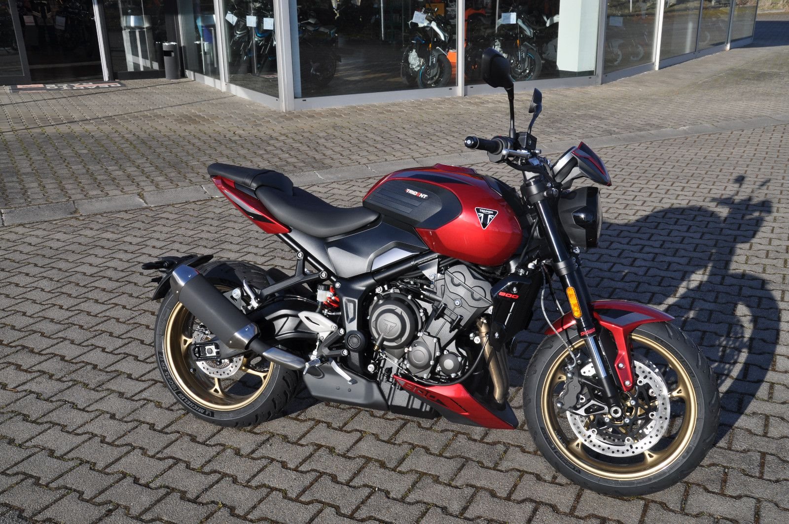 Triumph Trident 800