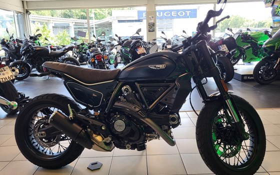 Gebrauchtmotorrad Ducati Scrambler Nightshift - Bild 4