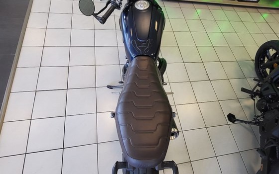 Gebrauchtmotorrad Ducati Scrambler Nightshift - Bild 5