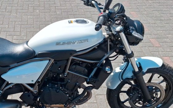 Gebrauchtmotorrad Kawasaki Eliminator 500 - Bild 4
