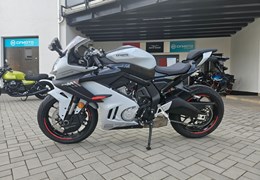 Neumotorrad CFMOTO 675SR-R