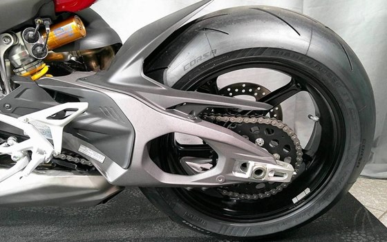 Gebrauchtmotorrad Ducati Streetfighter V4 S - Bild 11