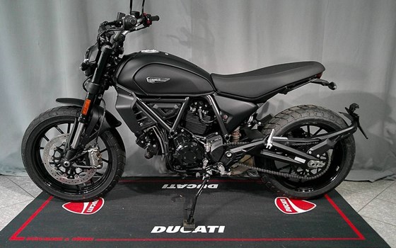 Gebrauchtmotorrad Ducati Scrambler Icon Dark - Bild 2
