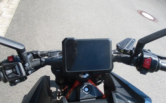 Neufahrzeug KTM 390 Duke - Bild 11