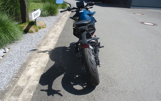 Neufahrzeug KTM 390 Duke - Bild 8