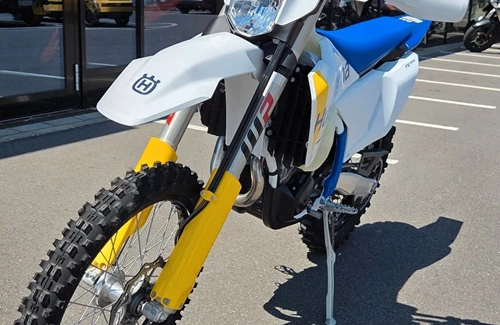 Neumotorrad Husqvarna FE 350
