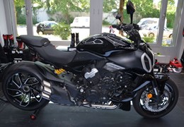 Gebrauchte Ducati Diavel V4